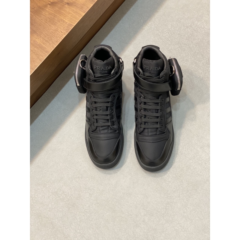 Pra*a casual shoes